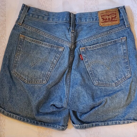 Levis 501 Lot of 2 Womens Jean Shorts 100% Cotton Size 27/28 - Picture 8 of 16